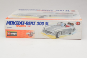 Mercedes 300SL Roadster Sidabrinis Bburago 1:18 7043 Metalas - nuotrauka 2 iš 4