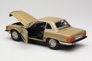 Mercedes 350 SL R107 Auksinis Sun Star 1:18 MB004 Metalas - nuotrauka 5 iš 8