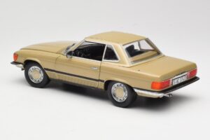 Mercedes 350 SL R107 Auksinis Sun Star 1:18 MB004 Metalas - nuotrauka 7 iš 8