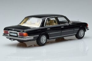 Mercedes 450 SEL 6.9 W116 Riboto Leidimo Norev 1:18 183458 Metalas - nuotrauka 3 iš 8