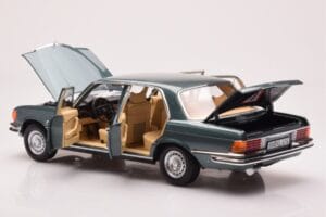 Mercedes 450 SEL 6.9 W116 Petrol Metalinis Norev 1:18 183974 Metalas - nuotrauka 5 iš 8