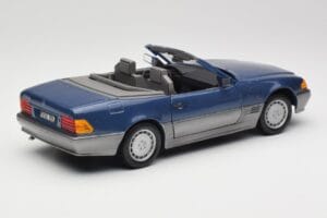 Mercedes SL 500 R129 Nautic Blue Metallic Revell 1:18 8081 Metalas - nuotrauka 3 iš 8