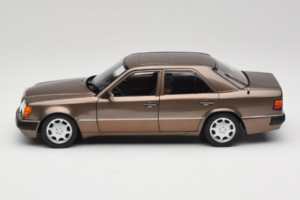 Mercedes 500E W124 Impala Metallic Norev 1:18 183954 Metalas - nuotrauka 4 iš 8