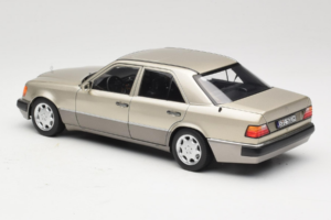 Mercedes 500E W124 Smoke Silver Pardavėjo Leidimas Norev 1:18 B66040724 Metalas - nuotrauka 7 iš 8