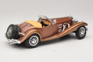 Mercedes 500K Roadster Varis Metallic Bburago 1:18 3020-P1 Metalas - nuotrauka 3 iš 8