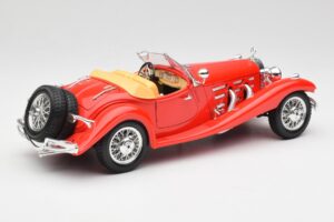 Mercedes 500K Roadster Raudonas Bburago 1:18 3020 Metalas - nuotrauka 3 iš 8