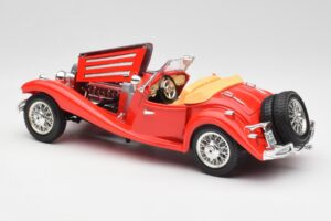 Mercedes 500K Roadster Raudonas Bburago 1:18 3020 Metalas - nuotrauka 5 iš 8