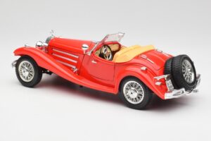 Mercedes 500K Roadster Raudonas Bburago 1:18 3020 Metalas - nuotrauka 7 iš 8