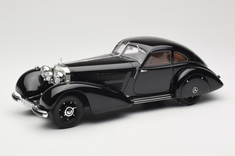 Mercedes 540K Autobahn Kurier Juodas BoS Models 1:18 BOS003 Derva