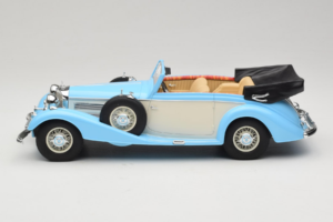 Mercedes 540K Kabrioletas Mėlynas Baltas Cult Models 1:18 CML184-2 Metalas - nuotrauka 3 iš 6