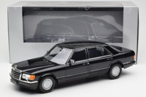 Mercedes 560 SEL W126 Juodas Dilerio Leidimas Norev 1:18 B66040599 Metalas - nuotrauka 8 iš 8