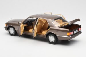 Mercedes 560 SEL W126 Impala Rudas Dilerio Leidimas Norev 1:18 B66040646 Metalas - nuotrauka 5 iš 8