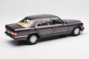 Mercedes 560 SEL W126 Violetinis Metallic Norev 1:18 183544 Metalas - nuotrauka 3 iš 8