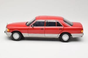 Mercedes 560 SEL W126 Raudonas Norev 1:18 183463 Metalas - nuotrauka 4 iš 8