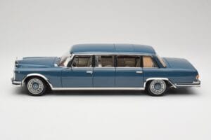 Mercedes 600 Pullman W100 Mėlynas NZG 1:18 B66040707 Metalas - nuotrauka 4 iš 8