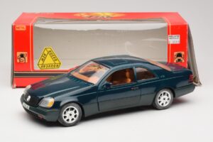 Mercedes 600 SEC C140 Žalias Majorette 1:18 4418 Metalas - nuotrauka 8 iš 8