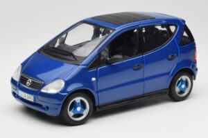 Mercedes A-Class W168 Tamsiai Mėlynas Maisto 1:18 B66005219 Metalas
