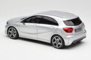 Mercedes A-Class W176 Polar Sidabrinis Norev 1:18 B66960139 Metalas - nuotrauka 7 iš 8