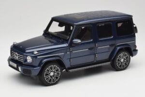 Mercedes AMG G 63 L W465 Tamsiai Mėlynas Norev 1:18 B66960663 Metalas