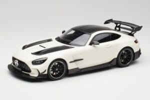 Mercedes AMG GT C190 Black Series Designo Diamond Baltas Metallic Minichamps 1:18 155032022 Metalas