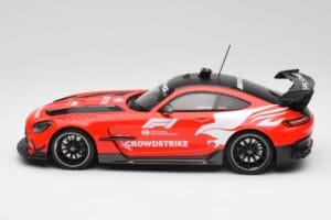 Mercedes AMG GT Black Series F1 Safety Car 2022 Minichamps 1:18 153032093 Metalas - nuotrauka 3 iš 6