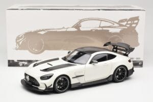 Mercedes AMG GT C190 Black Series Diamond White Metallic Minichamps 1:18 110032020 Metalas - nuotrauka 8 iš 8
