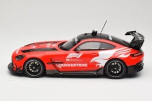 Mercedes AMG GT C190 Black Series Safety Car F1 2022 Minichamps 1:18 155032090 Metalas - nuotrauka 3 iš 6