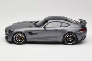Mercedes AMG GT R C190 Matinis Pilkas Metalinis Minichamps 1:18 155036026 Metalas - nuotrauka 3 iš 6