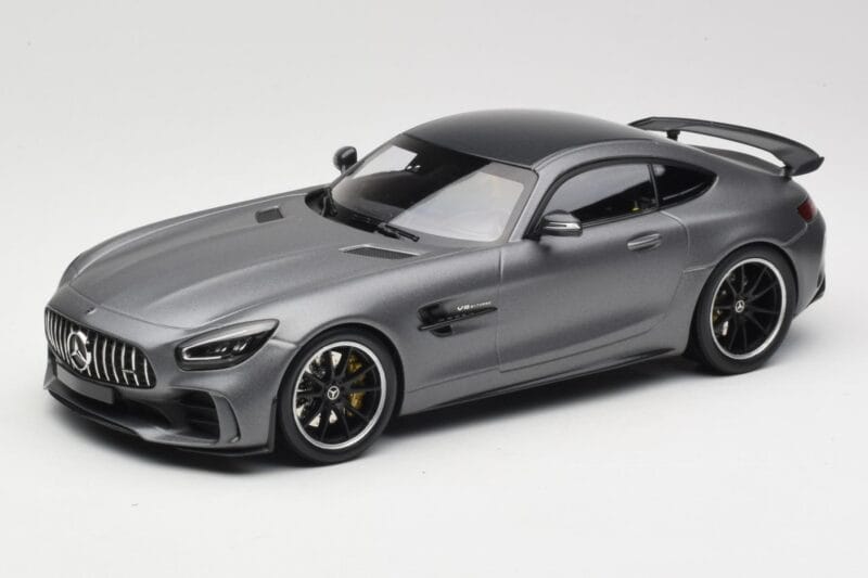 Mercedes AMG GT R C190 Matinis Pilkas Metalinis Minichamps 1:18 155036026 Metalas