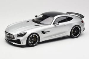 Mercedes AMG GT R C190 Sidabrinis Minichamps 1:18 155036025 Metalas