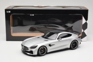 Mercedes AMG GT R C190 Sidabrinis Minichamps 1:18 155036025 Metalas - nuotrauka 6 iš 6