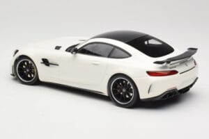 Mercedes AMG GT R C190 Baltas Metalinis Minichamps 1:18 155036028 Metalas - nuotrauka 5 iš 6