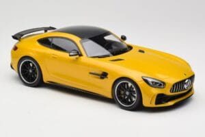 Mercedes AMG GT R C190 Geltonas Minichamps 1:18 155036021 Metalas - nuotrauka 4 iš 6