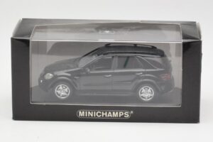 Mercedes AMG ML 63 W164 Juodas Minichamps 1:43 400037670 Metalas - nuotrauka 4 iš 4