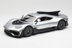 Mercedes AMG One Hightech Sidabrinis NZG 1:18 B66961043 Metalas