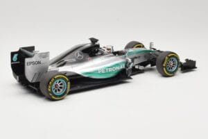 Mercedes AMG Petronas W06 Hybrid #44 L. Hamilton F1 World Champion 2015 Minichamps 1:18 186150044 Metalas - nuotrauka 2 iš 6