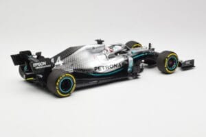 Mercedes AMG Petronas W10 #44 L. Hamilton F1 World Champion 2019 Minichamps 1:18 110190044 Metalas - nuotrauka 2 iš 6