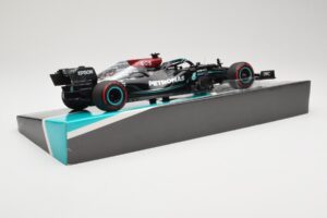 Mercedes AMG Petronas W12 E Performance #44 L. Hamilton Bahrain GP 2021 Minichamps 1:18 113210144 Metalas - nuotrauka 3 iš 6