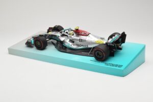 Mercedes AMG Petronas W13 E Performance #44 L. Hamilton 2022 Minichamps 1:18 113220044 Metalas - nuotrauka 5 iš 6