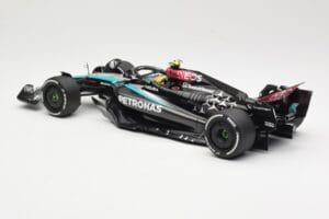 Mercedes AMG Petronas W15 E Performance #44 L. Hamilton 2024 Minichamps 1:18 110240144 Metalas - nuotrauka 3 iš 6