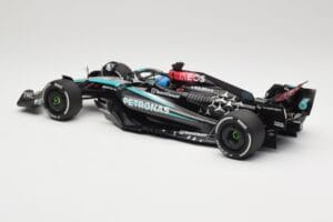 Mercedes AMG Petronas W15 E Performance #63 G. Russell Winner Austrian GP 2024 Minichamps 1:18 110241163 Metalas - nuotrauka 5 iš 6