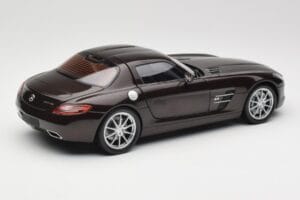 Mercedes AMG SLS C197 Brown Metallic Minichamps 1:18 100039028 Metalas - nuotrauka 3 iš 8