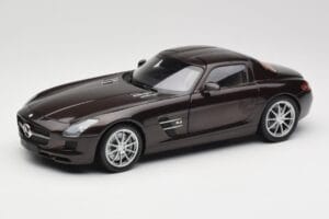 Mercedes AMG SLS C197 Brown Metallic Minichamps 1:18 100039028 Metalas