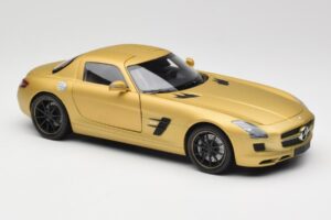 Mercedes AMG SLS C197 Auksinis Minichamps 1:18 100039024 Metalas - nuotrauka 6 iš 8