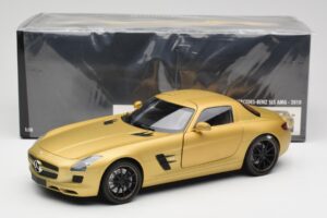 Mercedes AMG SLS C197 Auksinis Minichamps 1:18 100039024 Metalas - nuotrauka 8 iš 8