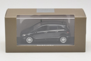 Mercedes B-Class W245 Vairavimo Mokykla Juodas Minichamps 1:43 MB005 Metalas - nuotrauka 4 iš 4