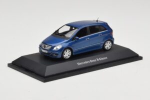 Mercedes B-Class W245 Lotus Blue Metallic Minichamps 1:43 B66962407 Metalas - nuotrauka 2 iš 4