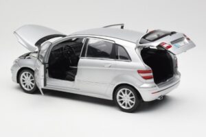 Mercedes B-Class W245 Sidabrinis Kyosho 1:18 B66962326 Metalas - nuotrauka 5 iš 8