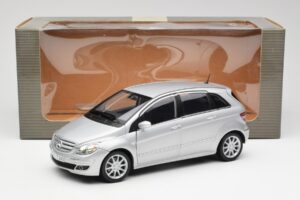 Mercedes B-Class W245 Sidabrinis Kyosho 1:18 B66962326 Metalas - nuotrauka 8 iš 8