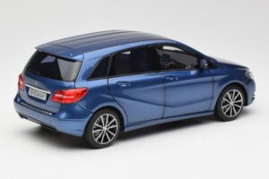Mercedes B-Class W246 Lotus Mėlynas Metalinis Norev 1:18 B66961410 Metalas - nuotrauka 3 iš 8